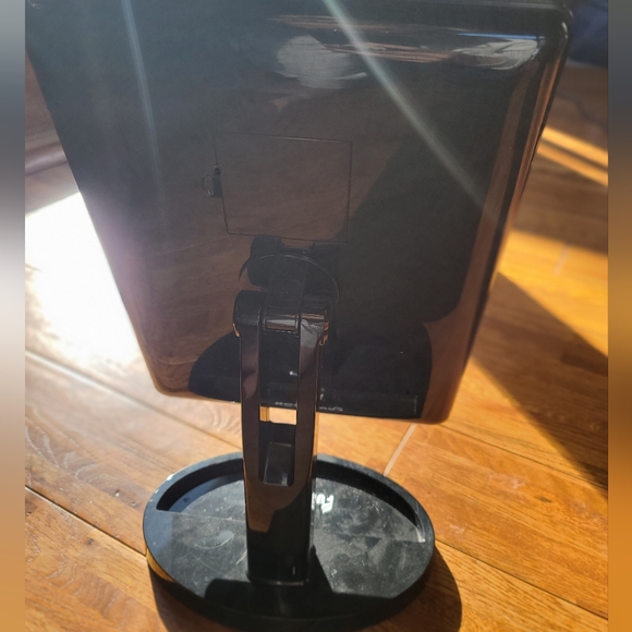 Lighted Adjustable Vanity Mirror - Picture 2 of 7